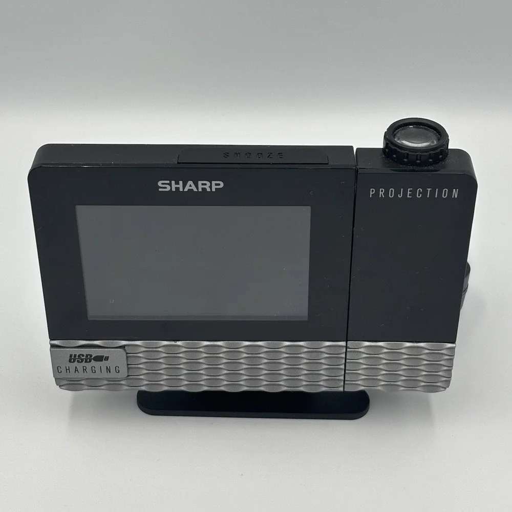 SHARP SPC543 Alarm Time Display Time Projection w 2Amp USB Charger Port Calendar